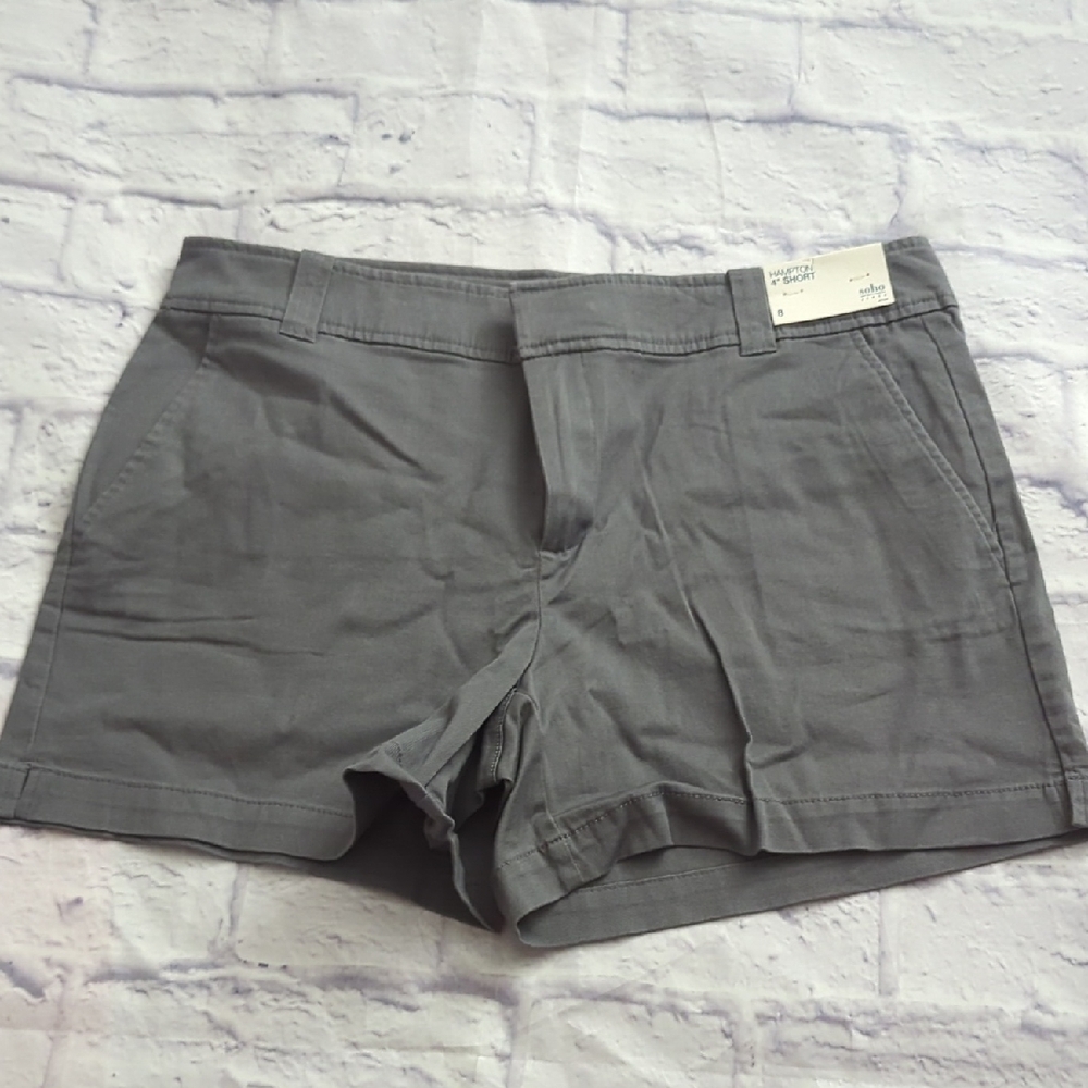 New York & Company Soho Gray Women's Hampton 4" Short Size 8